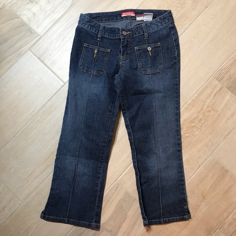 Union Bay dark denim jean capris